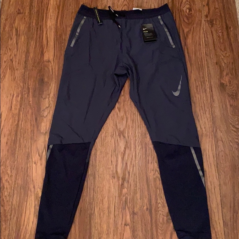 Nike swift flex running pants. New w tags.